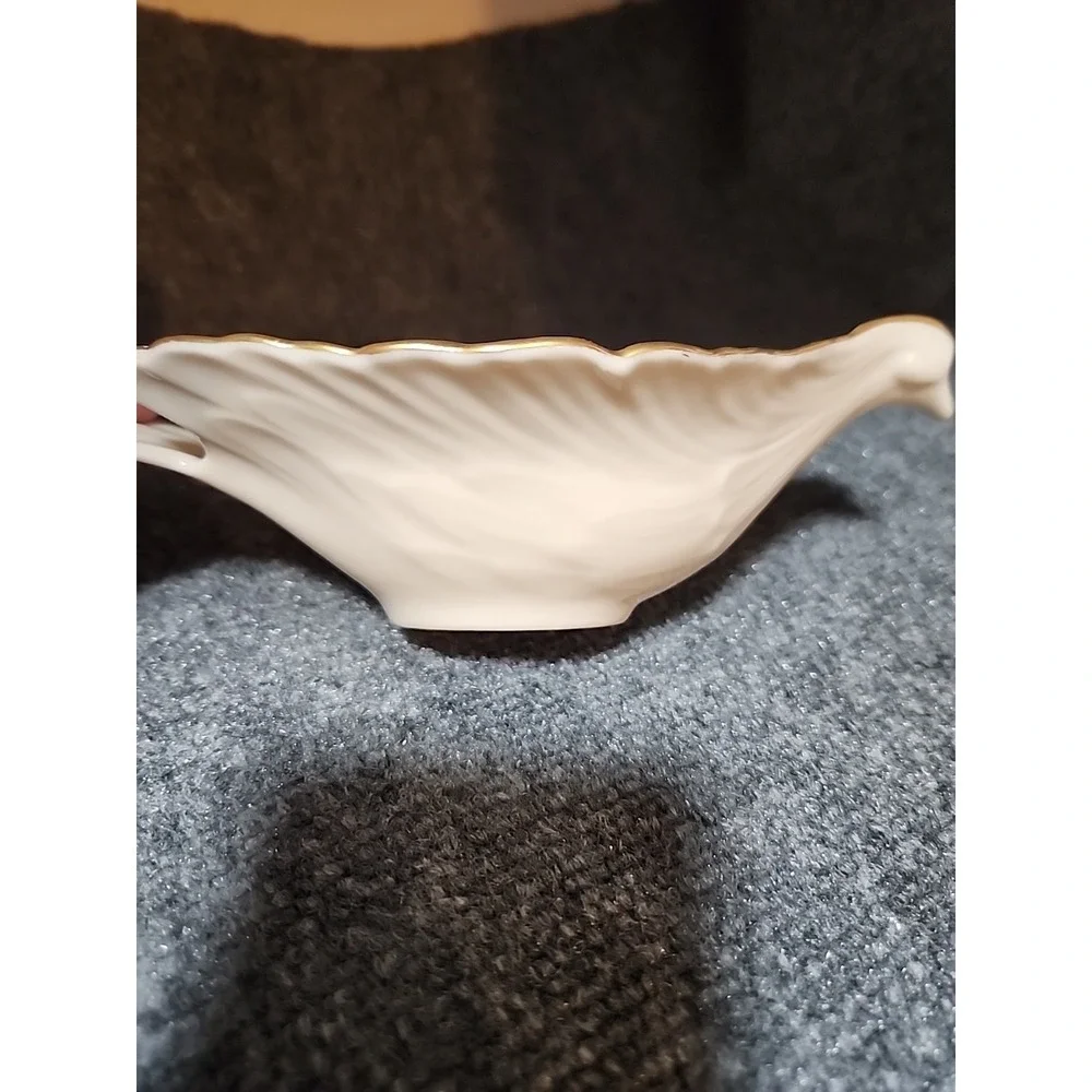 LENOX‎ DOVE CANDY DISH Bird-Shape Bowl Cream Ivory 24k Gold Trim